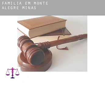 Família em  Monte Alegre de Minas