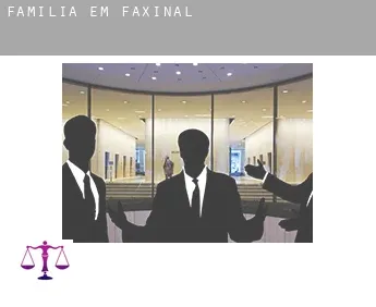 Família em  Faxinal